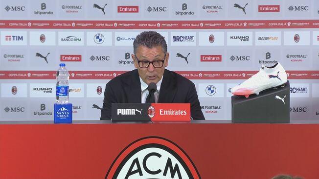 倒钩进球更, 他之前跑位, 所有人都是